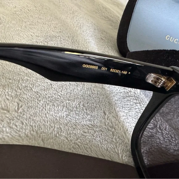 Gucci Women's GG0998S Sunglasses - Picture 3 of 9